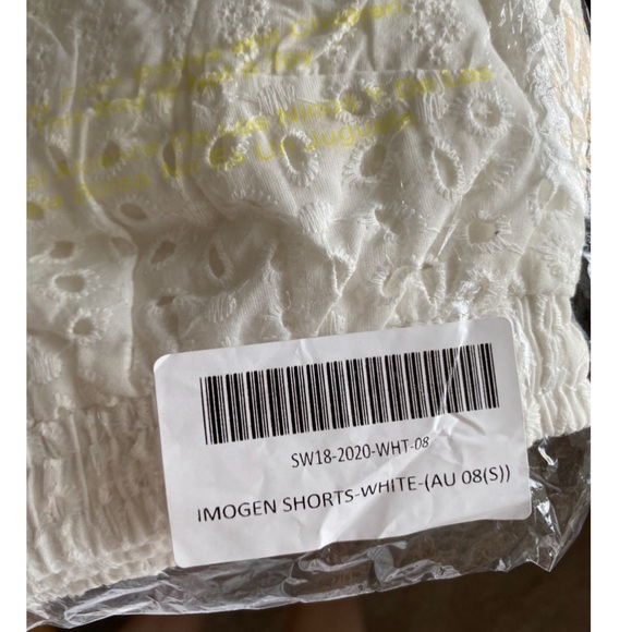 Runaway The Label Eyelet Embroidered IMOGEN SHORTS Ruffle White size S NWT - Picture 11 of 16